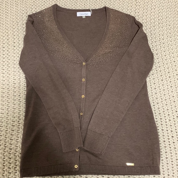 Small Calvin Klein sweater with gold detail - Picture 2 of 3